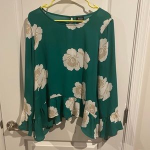 Green sheer blouse w/ flowers size Large Tall